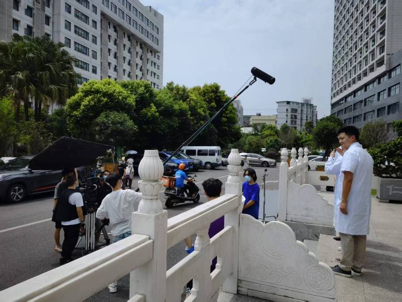 德令哈市广告片拍摄公司低成本实现高规格制作的诀窍